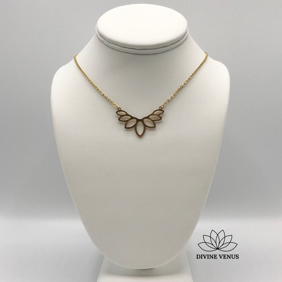 Lotus Necklace Gold Plated Stainless Steel - Picture 7 of 9
